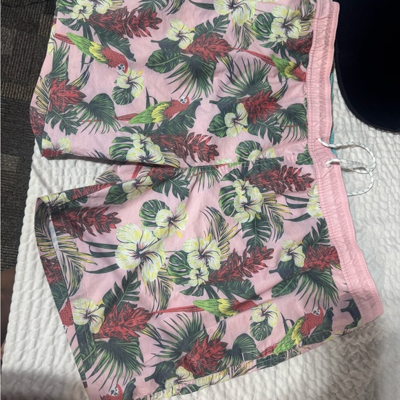 Goodfellow & Co Other - Goodfellow & Co Pink Floral Women's Shorts